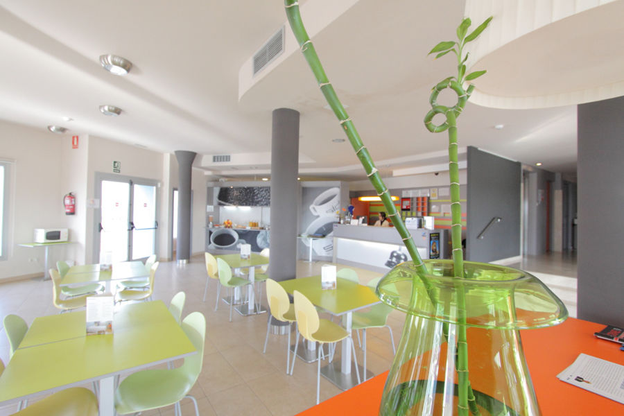B&B Hotel Figueres Figueres  Esterno foto